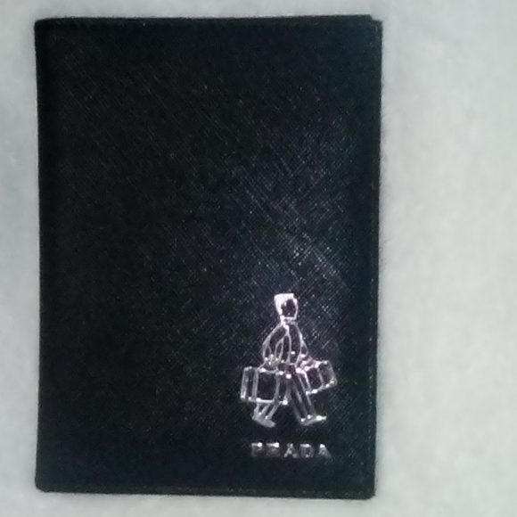 PRADA Milano Wallet - Picture 2 of 4